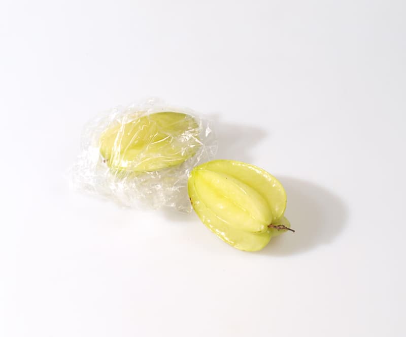 Carambola 1pc (approx. 150g)