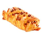Plait with pecan nuts