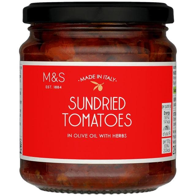 Marks & Spencer Dried tomatoes pickled in olive oil with garlic and herbs