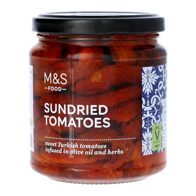 Marks & Spencer Dried tomatoes pickled in olive oil with garlic and herbs