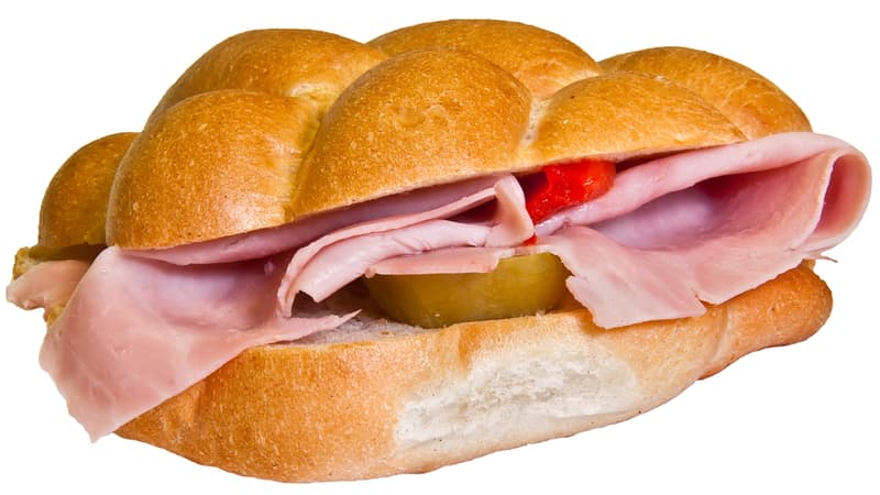 Pekárna Kabát Bun with ham