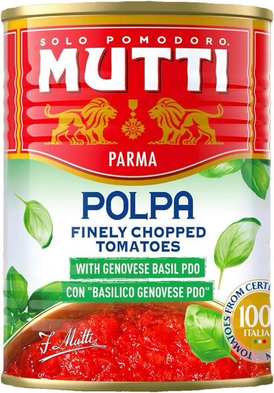 Crushed tomatoes with basil