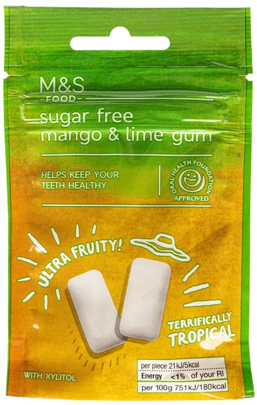 Marks & Spencer Mango-flavored chewing gums with sugar-free lime with sweeteners
