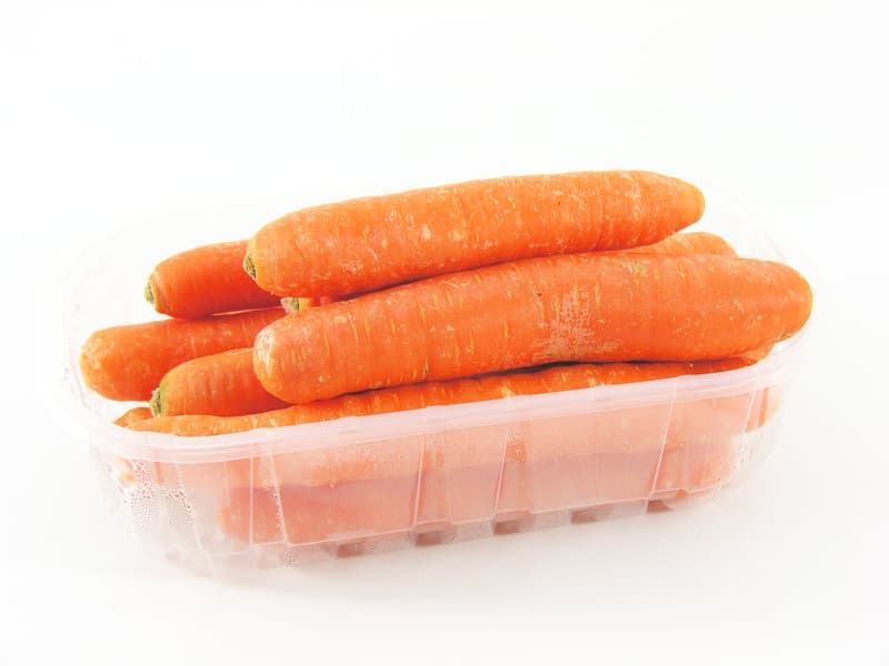 Early carrots - new harvest