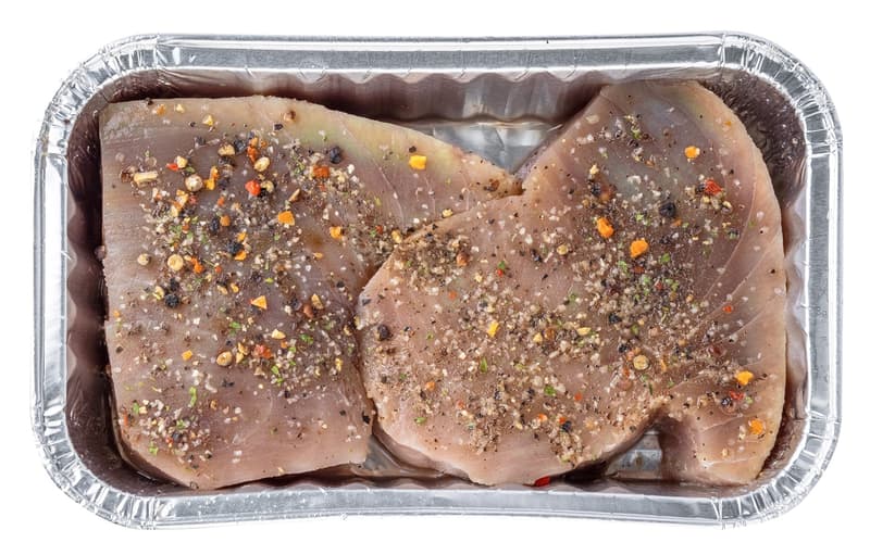 Tuna steak with spices for gril, 2 portions