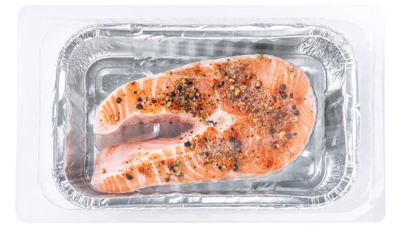 Fishee's Salmon fillet with skin cooled from Eco-Farm