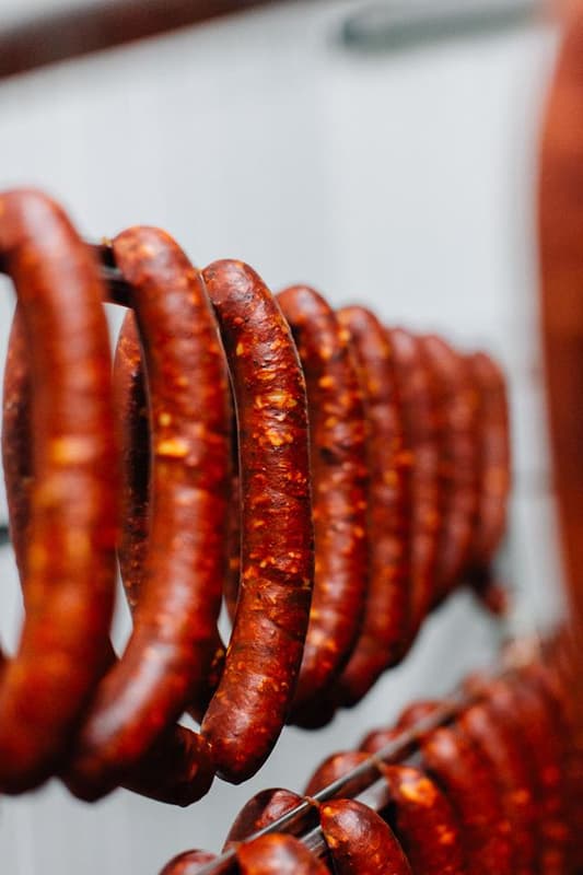 Naše maso Valkovská Pepper sausage