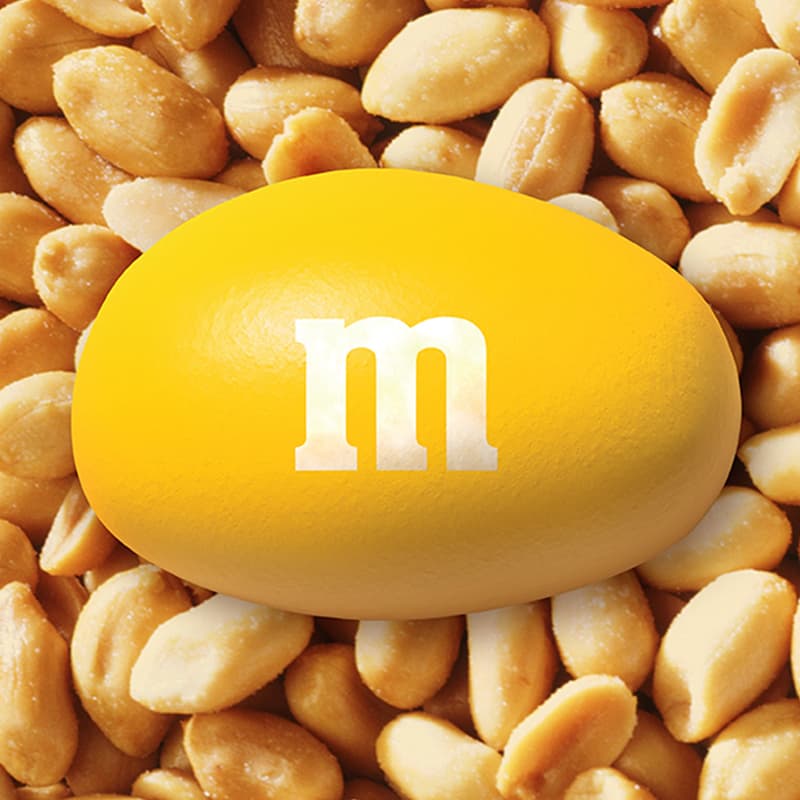 M & M's Chocolate dragees with roasted peanuts