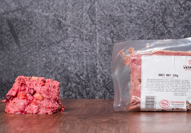 Vetamix Frozen turkey barf with fruits and vegetables