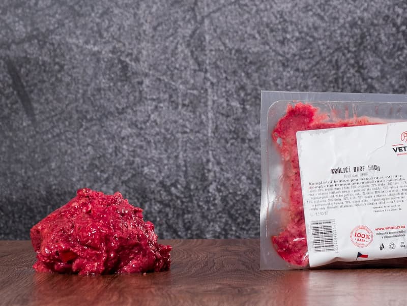 Vetamix Frozen rabbit barf with fruits and vegetables
