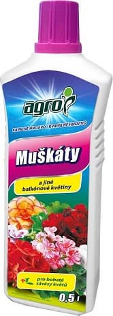 Agro Kapalné hnojivo Muškáty, begonie a jiné balkónové květiny