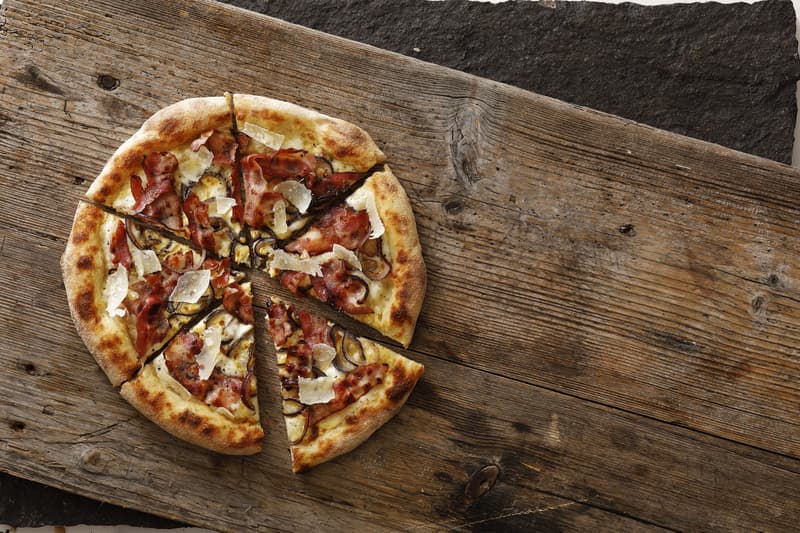 360 Pizza Carbonara