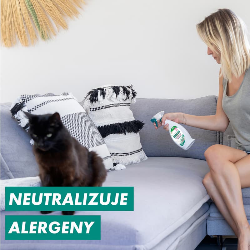 Sanytol Dezodorační a dezinfekční přípravek na tkaniny