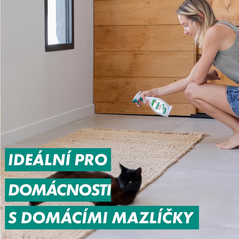 Sanytol Dezodorační a dezinfekční přípravek na tkaniny