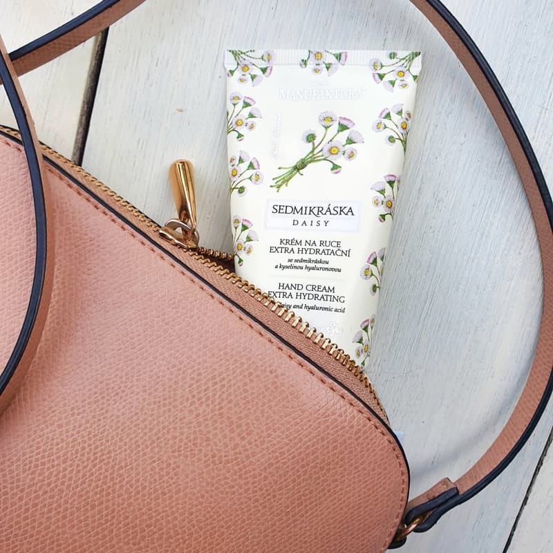 Manufaktura Extra Moisturizing hand cream Daisy