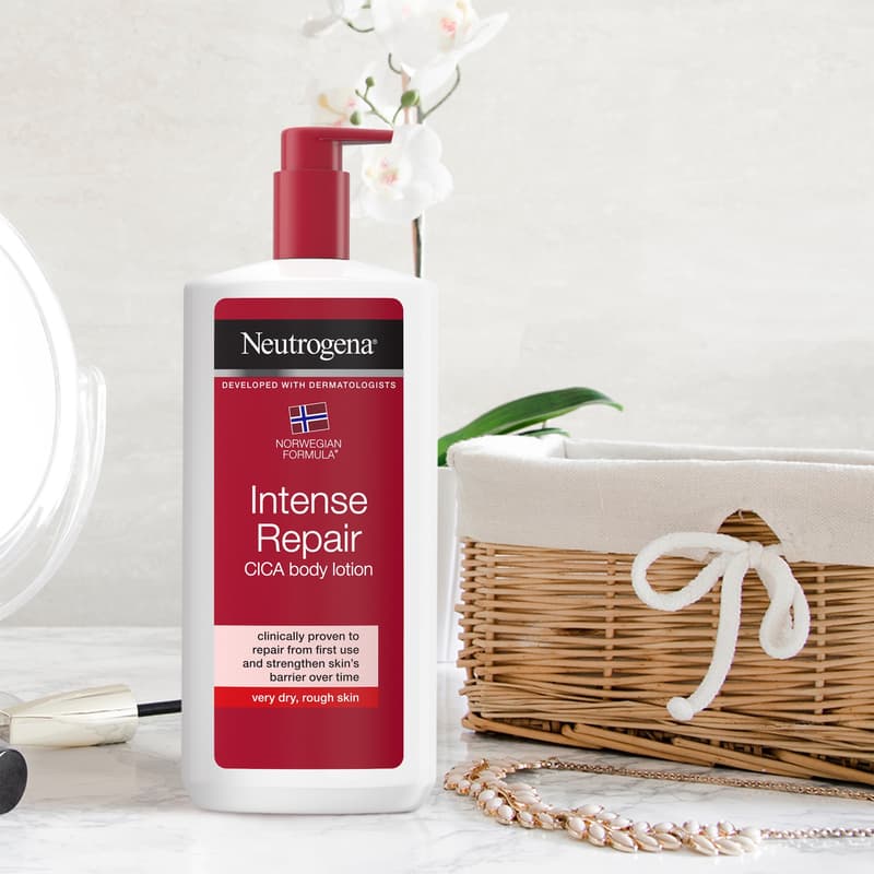 Neutrogen Intense Repair
CICA body lotion