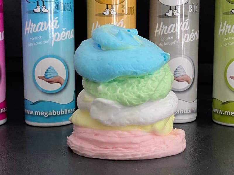 MegaFoam Colored bath foam blue