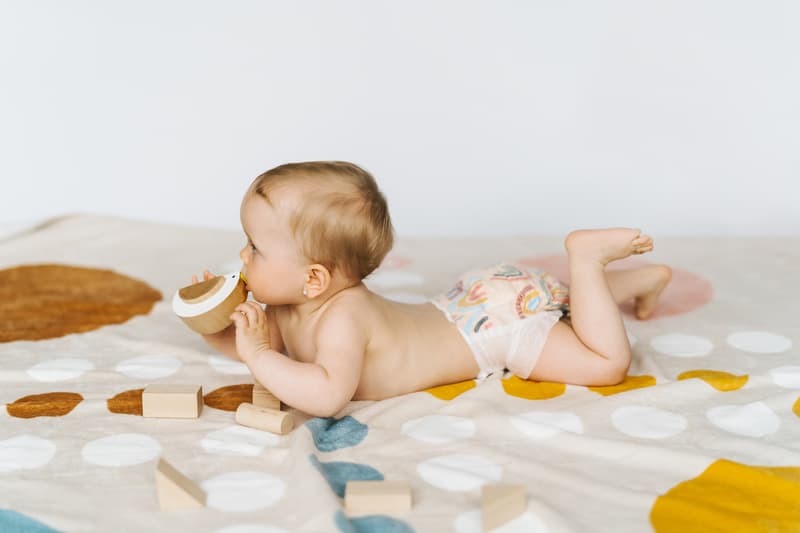 Kolorky EKO Jednorázové plenky day S déšť a duhy (3–6 kg) 25 ks
