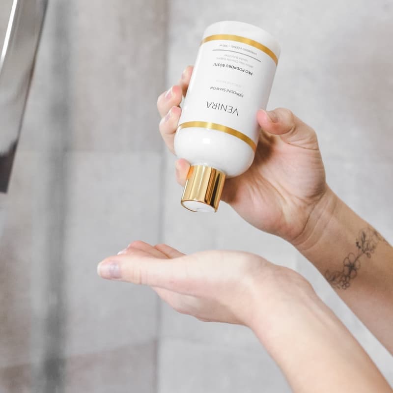 Venira Přírodní šampon pro podporu růstu 300ml