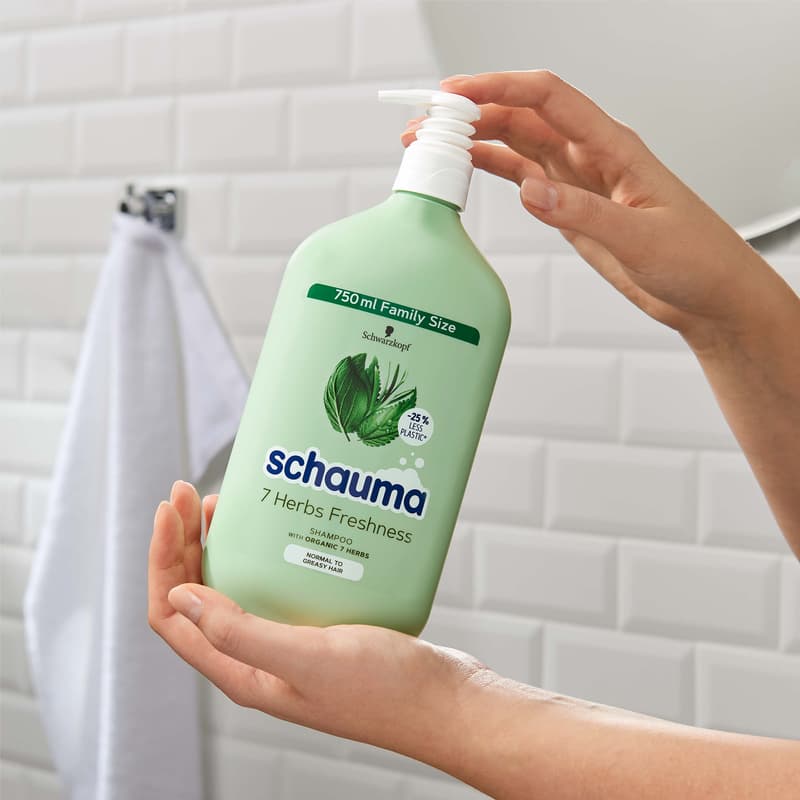 Schauma 7 Herbs Freshness šampon pro normální až mastné vlasy