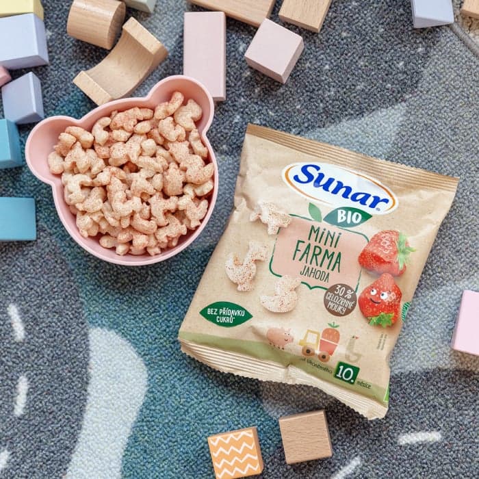 Sunar BIO Dětské křupky mini farma jahoda od 10. měsíce