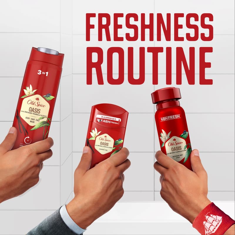Old Spice Oasis deodorant ve spreji pro muže s vůní kouřové vanilky