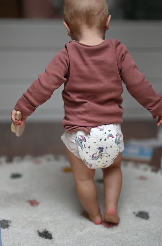 Kolorky EKO Noční jednorázové plenky night XL jednorožci (12–16 kg)