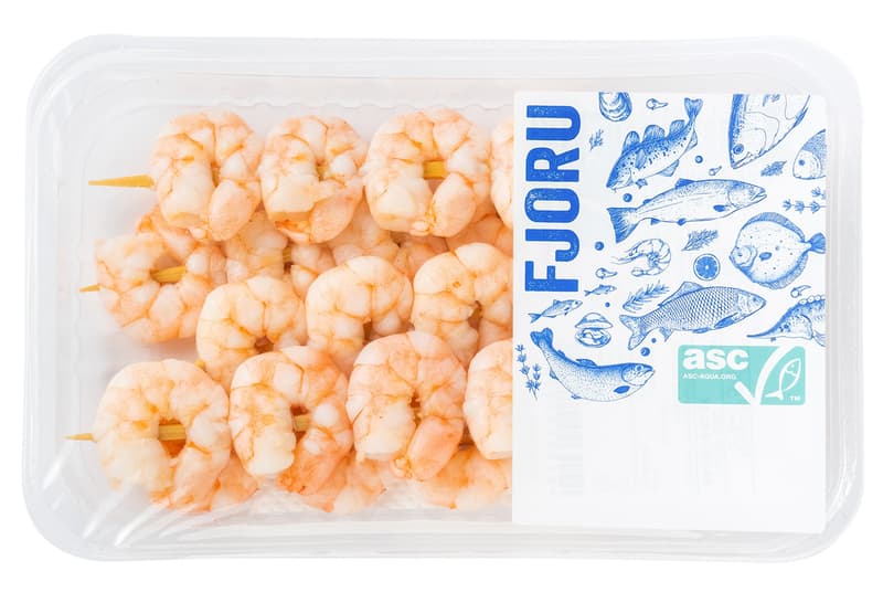 FJORU ASC Boiled peeled prawns on a stick 36/40