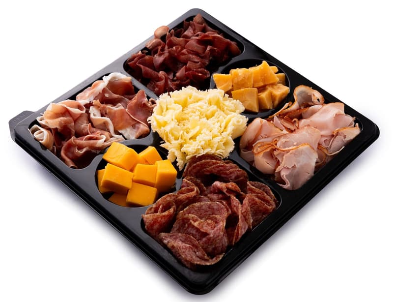 Rohlik.cz Plated bowl of ham, salami, cheese I
