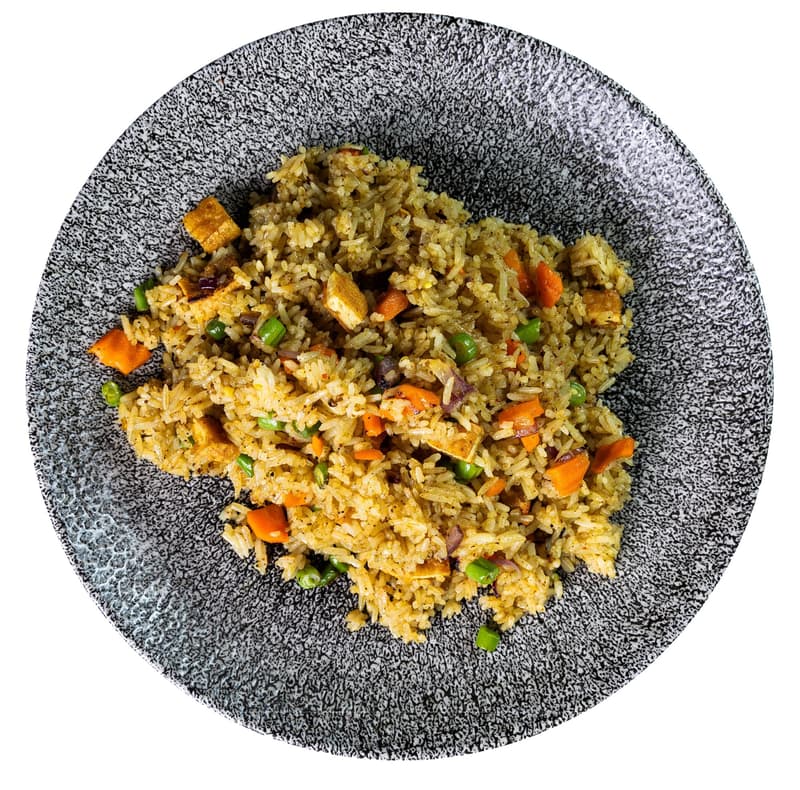 Rohlik.cz Toasted Thai rice with vegetables, tofu and green curry from Café Buddha