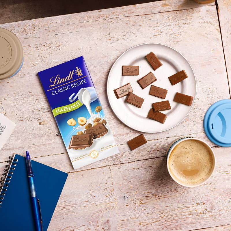 Lindt Classic Milk Chocolate with Hazelnuts