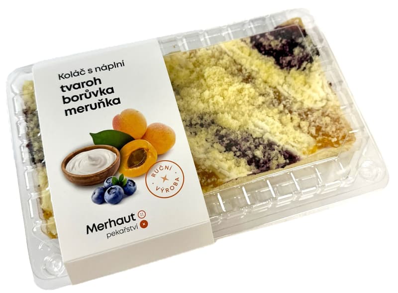 Merhautovo pekařství Cake with sweet cheese, apricots and blueberies