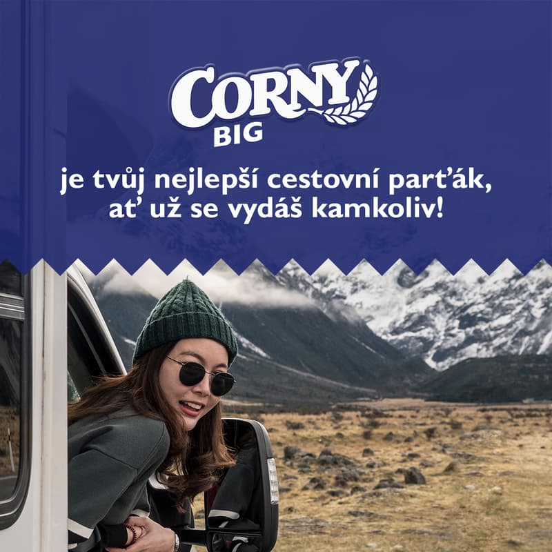 Corny BIG Cereální tyčinka s jahodami, polomáčená v bílé čokoládě
