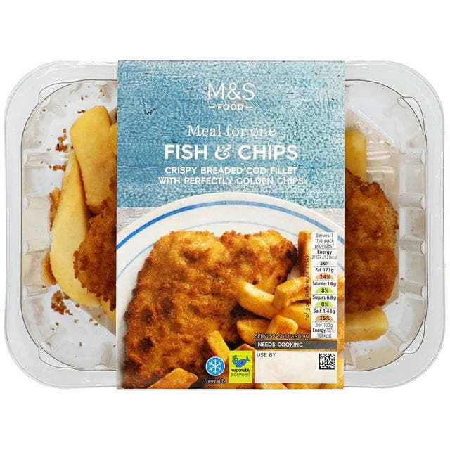 Marks & Spencer Cod fillet breaded, with potato chips