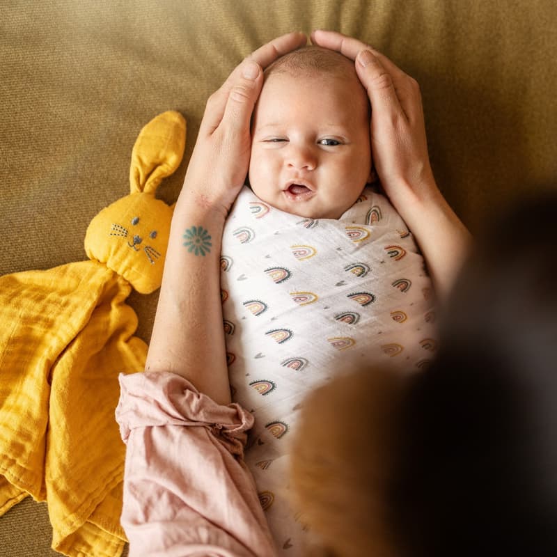 Petite & Mars Moussy Rose Rainbows Bamboo Muslin Diaper Set
