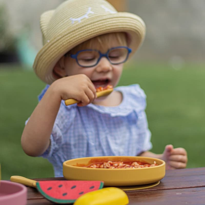 Petite & Mars Take & Match Desert Sand silikonový talíř s přísavkou