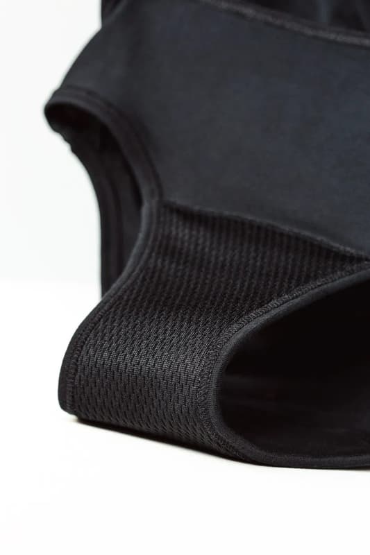 Snuggs Brief Tencel Menstrual Panties L, Black