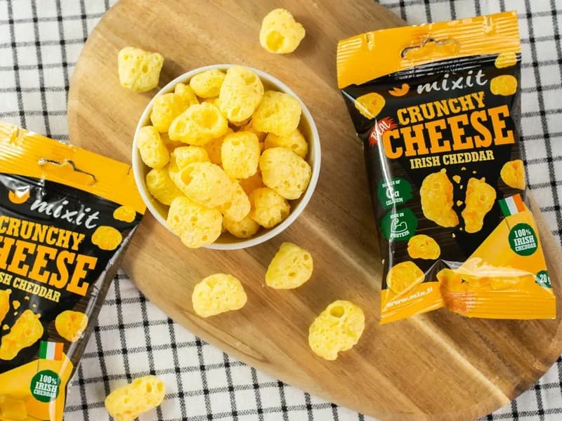 Mixit Crispy cheese pocket Irish cheddar