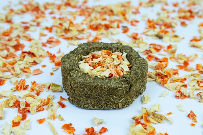 LIMARA Goody Crunch Grain-Free Treat Bowl with Carrot & Parsnip