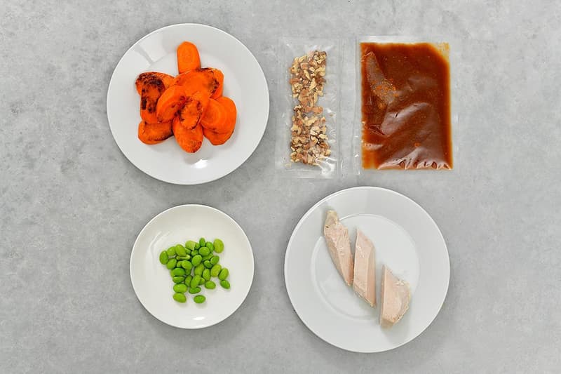 Chicken breast with roasted carrots and bbq sauce