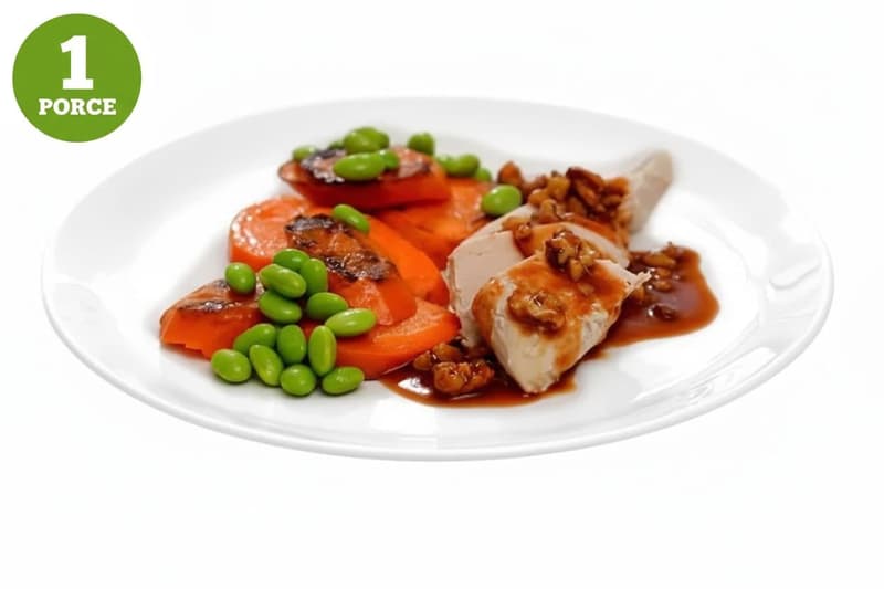 Chicken breast with roasted carrots and bbq sauce