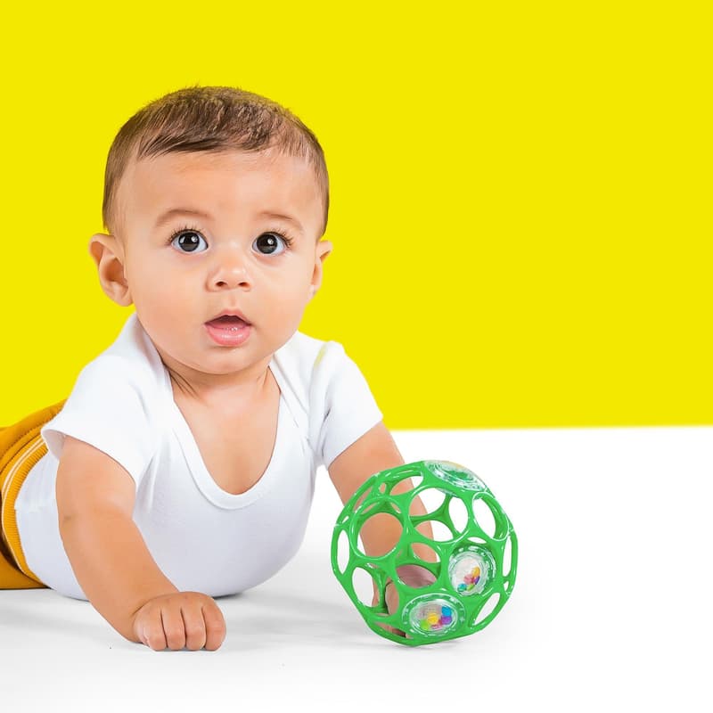 Oball Rattle chrastítko zelené