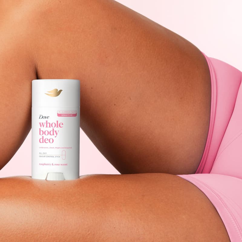 Dove Malina & Růže tuhý deodorant na celé tělo
