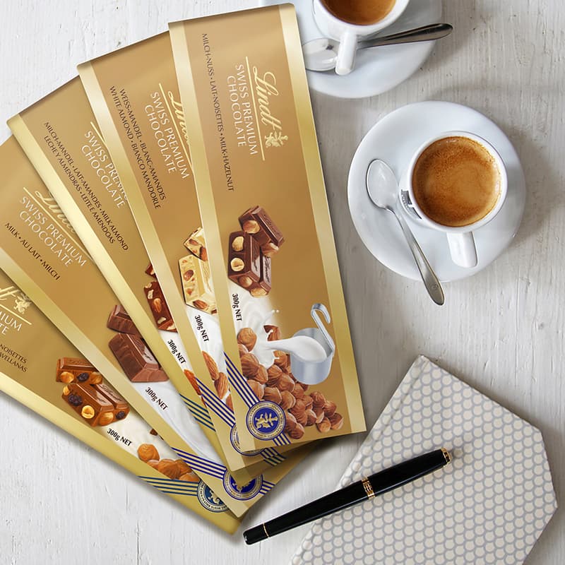 Lindt Gold Tablet Swiss Milk Chocolate with Hazelnuts