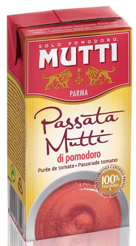 Mutti Tomato puree